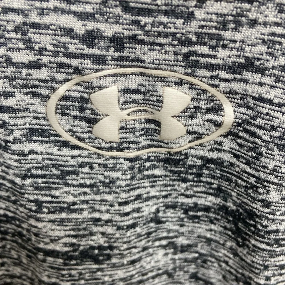 Under Armour Heathered Black Quarter-Zip Top - Picture 4 of 6